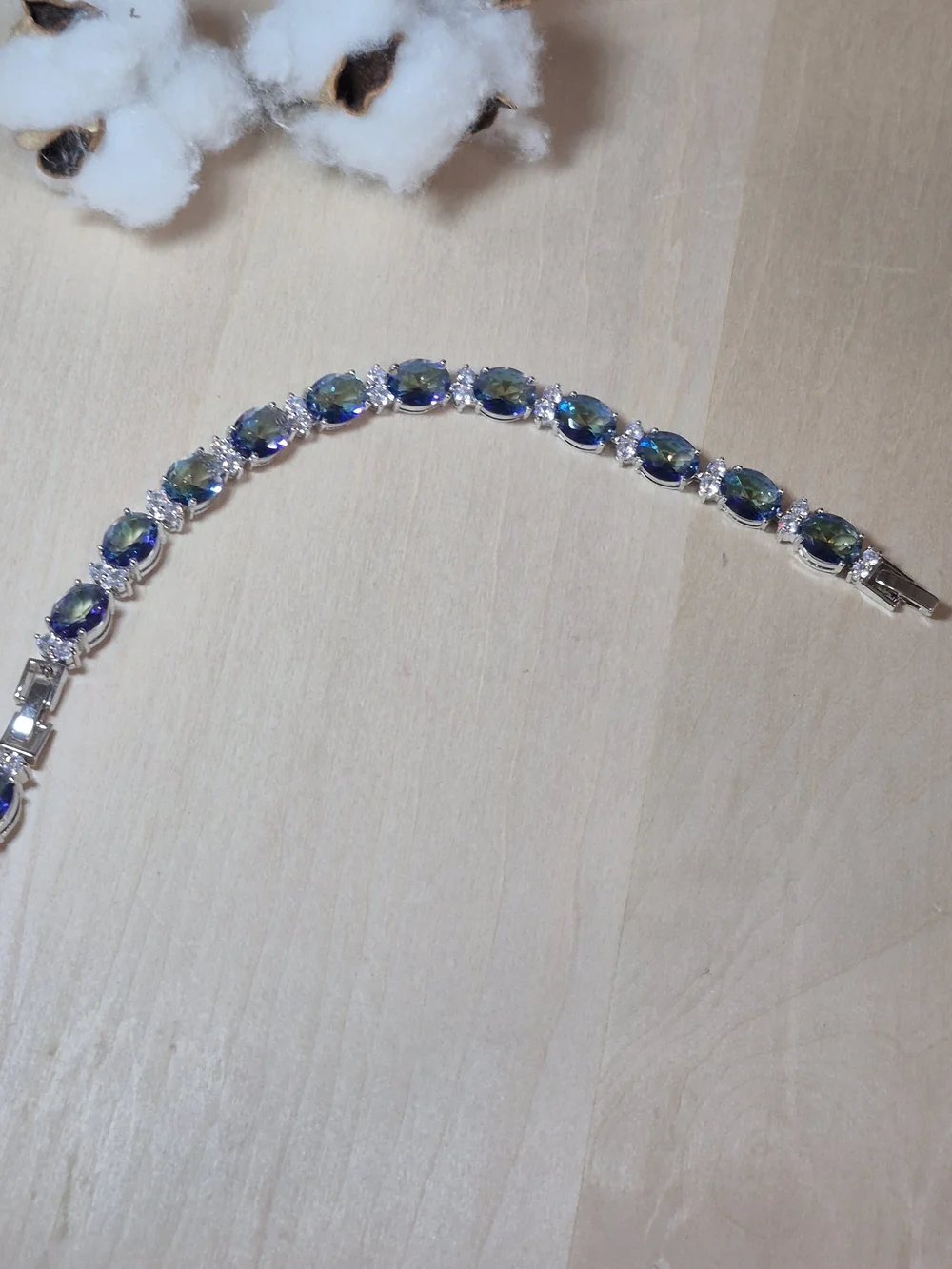 💙💚NEW💙💚 STUNNING!! AAA CZ Mystic Blue Bracelet